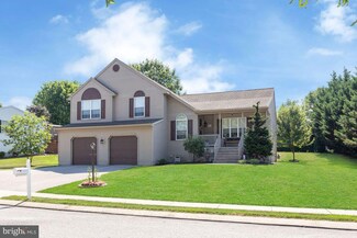 55 Farm Ln, Manchester, PA 17345