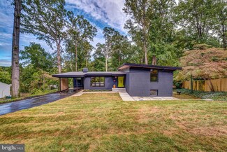 3406 Barger Dr, Falls Church, VA 22044