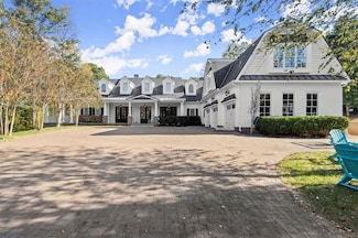 13535 Blakmaral Ln, Alpharetta, GA 30004