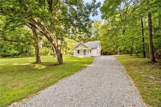 5854 Howard Cir, High Point, NC 27263