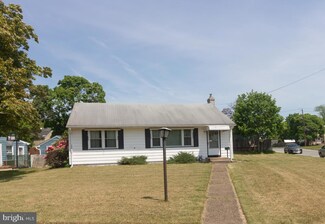 528 Erhardt Ave, Beverly, NJ 08010