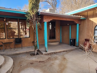 9609 Edith Blvd NE, Albuquerque, NM 87113