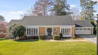 300 Lynncrest Dr, Chattanooga, TN 37411
