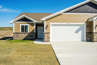1461 Stone Ridge Dr, Ranchester, WY 82839