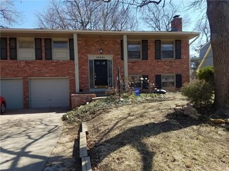10531 Mersington Ave, Kansas City, MO 64137