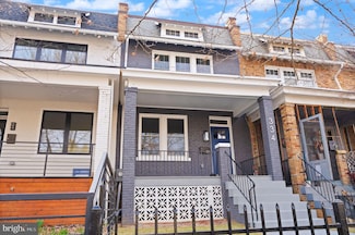 334 17th Place NE, Washington, DC 20002