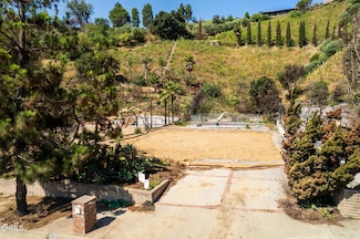 1227 Bienveneda Ave, Pacific Palisades, CA 90272