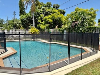 11461 NW 45th Place, Sunrise, FL 33323