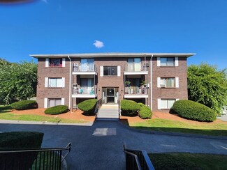 262 E Haverhill St Unit 23, Lawrence, MA 01841