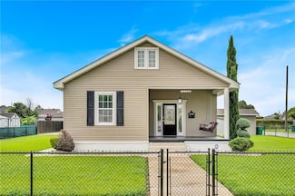 530 Urbandale St, Marrero, LA 70072