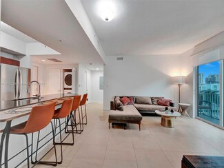 7270 SW 88th St Unit B407, Miami, FL 33156