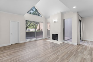 336 Litchfield Ln, Houston, TX 77024