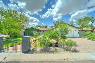 4331 E Avalon Dr, Phoenix, AZ 85018