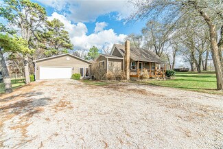 12500 Shrader Rd, Pea Ridge, AR 72751