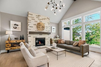18300 Monrovia St, Overland Park, KS 66013