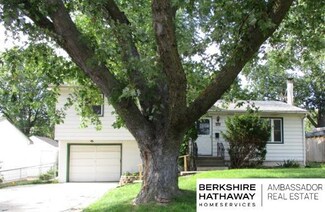 12412 Oak St, Omaha, NE 68144