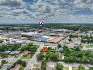 1415 Jackson St, New Braunfels, TX 78130