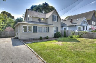 54 Dudley Ave, Warwick, RI 02889