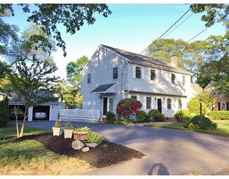 80 Plymouth Ave, Braintree, MA 02184