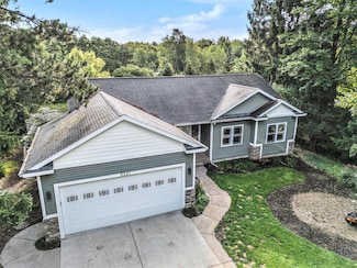 5224 N Weber Rd, Whitehall, MI 49461