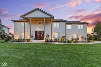 2430 Woodsway Dr, Greenwood, IN 46143