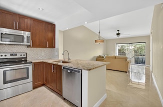 21954 Tidewater Terrace Unit F202, Boca Raton, FL 33433