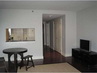 1 Charles St S Unit 807, Boston, MA 02116