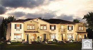 317 American River Ct, Oxnard, CA 93036