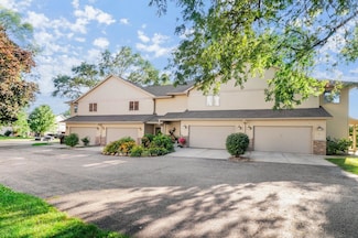 1718 W Main St Unit 2, Stoughton, WI 53589