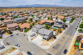 15082 Zircon Dr, Victorville, CA 92394