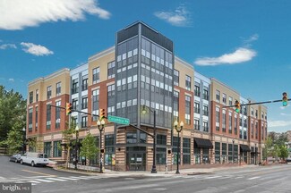 989 S Buchanan St Unit 220, Arlington, VA 22204