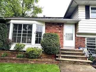 328 Franklach Ave, North Brunswick Township, NJ 08902