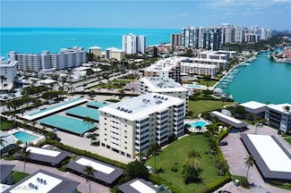3420 Gulf Shore Blvd N Unit 66, Naples, FL 34103