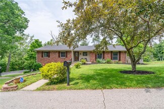 69 Orchard Ln, Floyds Knobs, IN 47119