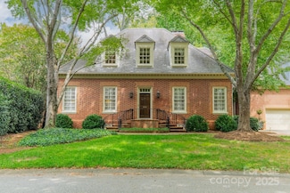 621 Hungerford Place, Charlotte, NC 28207