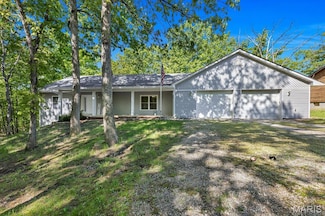 1340 Gainsborough Ct, Marthasville, MO 63357
