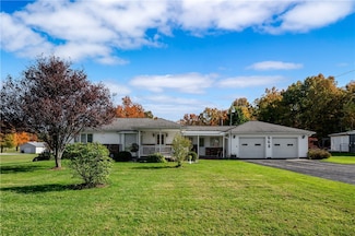 668 Greenfield Rd, Mercer, PA 16137