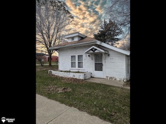 614 S Saginaw St, Lapeer, MI 48446