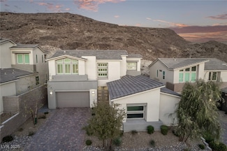 30 Hilltop Crest St, Henderson, NV 89011