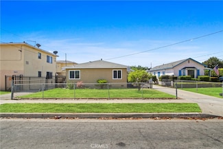3668 W 113th St, Inglewood, CA 90303