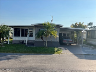 3046 Saturn Cir, North Fort Myers, FL 33903