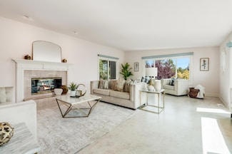3920 Lakemead Way, Emerald Hills, CA 94062