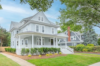 131 Ostrander Ave, Riverhead, NY 11901