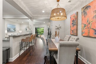 1105 Reserve Ln, Saint Simons Island, GA 31522