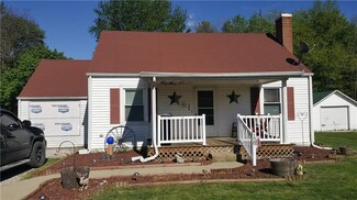 129 S Main St, Fillmore, IN 46128