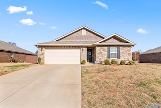 233 Tobin Ln, Hazel Green, AL 35750