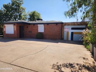 2230 N 24th St, Phoenix, AZ 85008