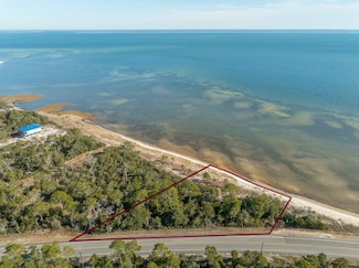 3014 Pristine Dr, Carrabelle, FL 32322