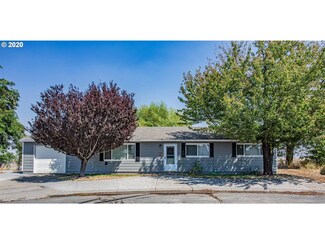 14930 Mt View Dr, Condon, OR 97823