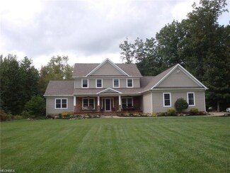 6443 Hyde Rd, Windsor, OH 44099